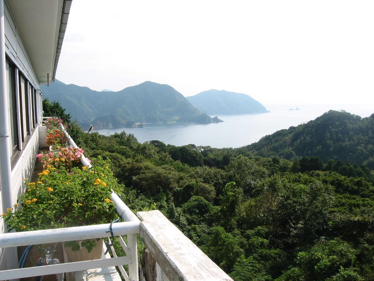 Koibito Misaki Pension Marine Mates Идзу Экстерьер фото